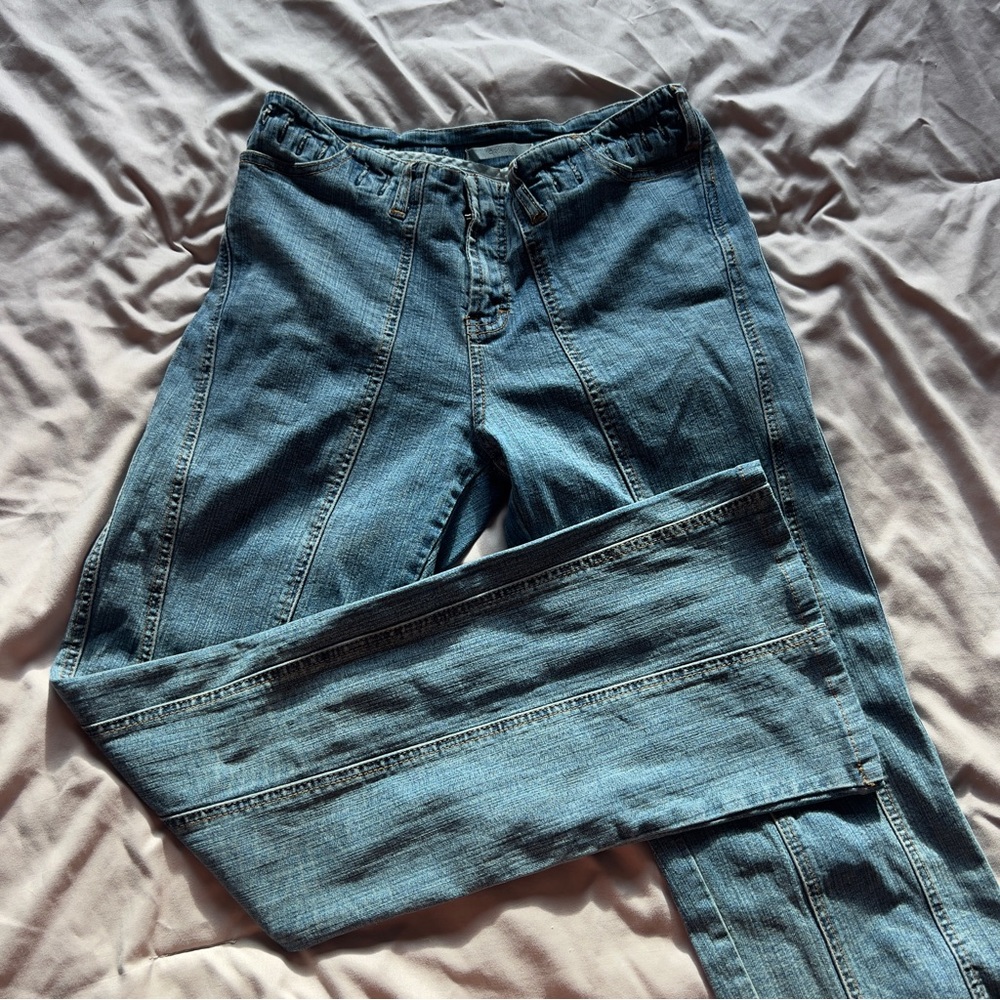 Vintage washed low-rise flare jeans